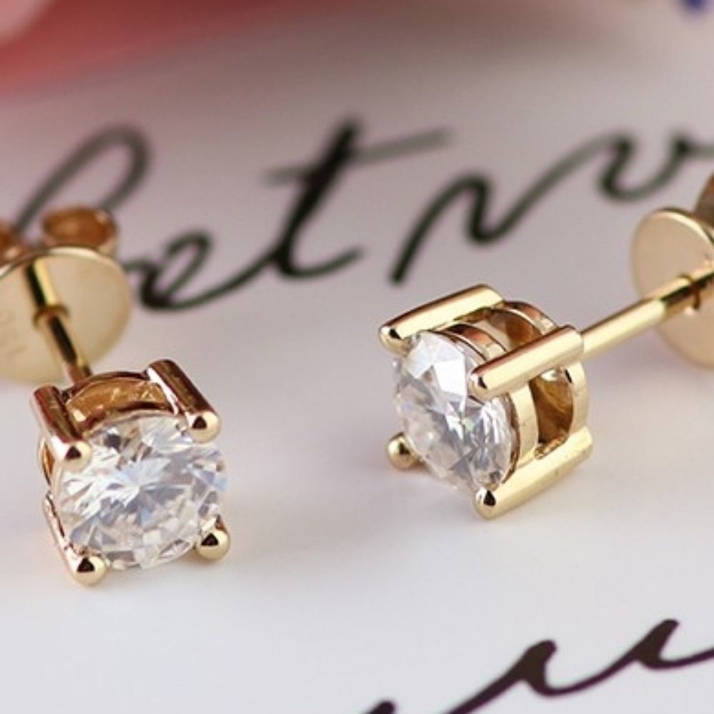 Gold Cubic Zirconia Round Stud Earrings - Timeless Sparkle